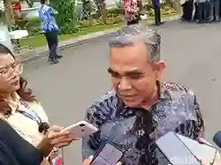 Muzani Ungkap Perbincangan Ringan-Berat Antara Prabowo dan Ketum Koalisi